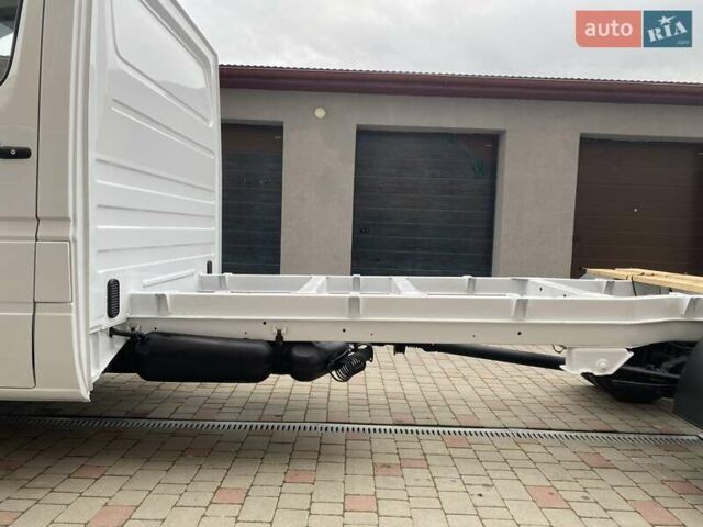 Білий Мерседес Sprinter, об'ємом двигуна 2.2 л та пробігом 430 тис. км за 9900 $, фото 11 на Automoto.ua