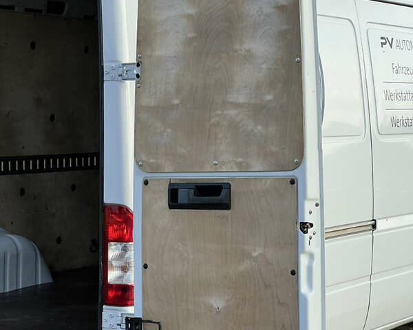 Белый Мерседес Sprinter, объемом двигателя 2.2 л и пробегом 311 тыс. км за 10300 $, фото 17 на Automoto.ua
