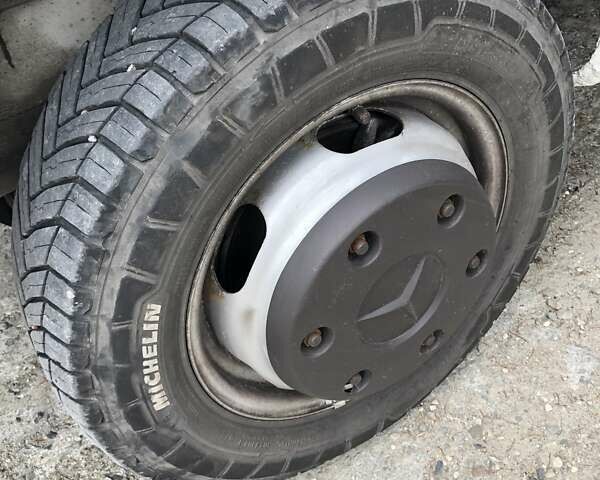 Білий Мерседес Sprinter, об'ємом двигуна 2.15 л та пробігом 474 тис. км за 9200 $, фото 18 на Automoto.ua