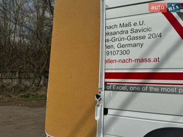 Білий Мерседес Sprinter, об'ємом двигуна 2.7 л та пробігом 399 тис. км за 12300 $, фото 71 на Automoto.ua