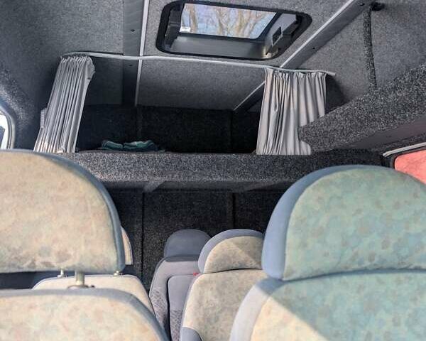 Білий Мерседес Sprinter, об'ємом двигуна 2.7 л та пробігом 200 тис. км за 10900 $, фото 4 на Automoto.ua