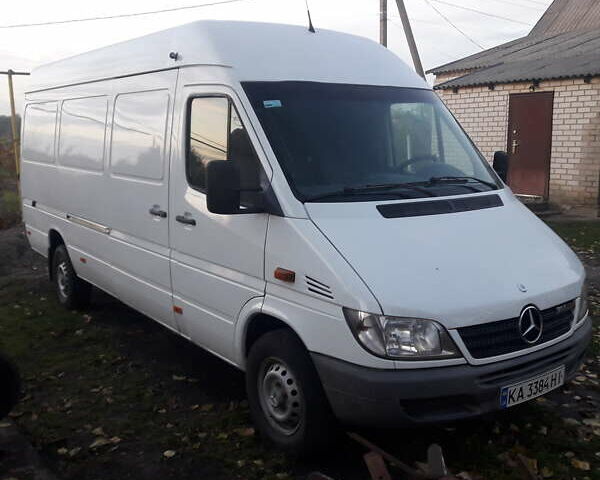 Білий Мерседес Sprinter, об'ємом двигуна 2.2 л та пробігом 660 тис. км за 8000 $, фото 2 на Automoto.ua