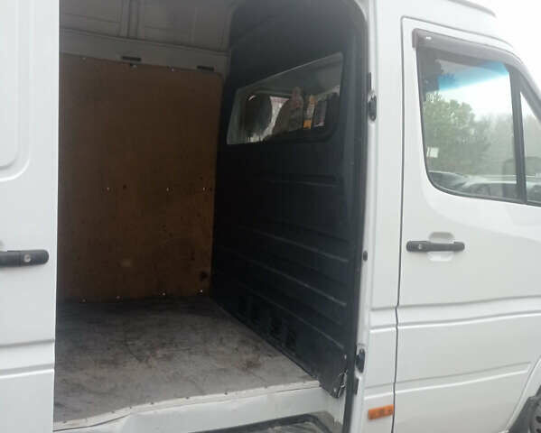 Білий Мерседес Sprinter, об'ємом двигуна 2.69 л та пробігом 35 тис. км за 11300 $, фото 2 на Automoto.ua
