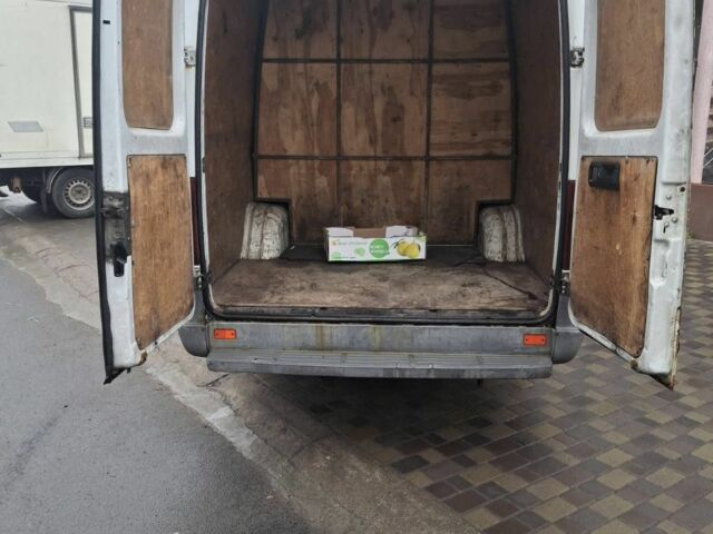 Білий Мерседес Sprinter, об'ємом двигуна 2.2 л та пробігом 481 тис. км за 9000 $, фото 5 на Automoto.ua