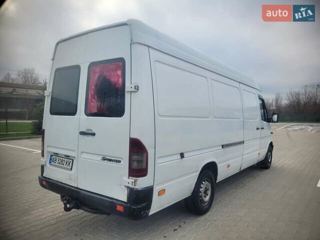 Білий Мерседес Sprinter, об'ємом двигуна 2.1 л та пробігом 669 тис. км за 8700 $, фото 4 на Automoto.ua