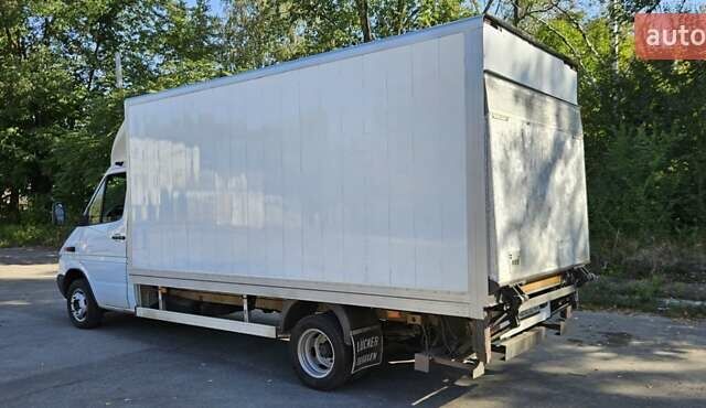 Білий Мерседес Sprinter, об'ємом двигуна 2.2 л та пробігом 360 тис. км за 9800 $, фото 2 на Automoto.ua