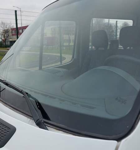 Белый Мерседес Sprinter, объемом двигателя 2.7 л и пробегом 538 тыс. км за 16999 $, фото 76 на Automoto.ua