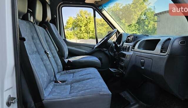 Білий Мерседес Sprinter, об'ємом двигуна 2.2 л та пробігом 360 тис. км за 9800 $, фото 14 на Automoto.ua