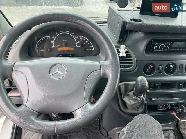 Белый Мерседес Sprinter, объемом двигателя 2.15 л и пробегом 516 тыс. км за 8500 $, фото 17 на Automoto.ua