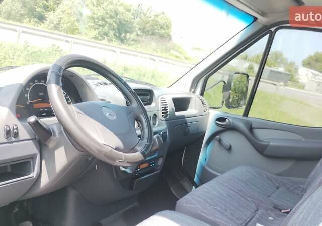 Белый Мерседес Sprinter, объемом двигателя 2.2 л и пробегом 474 тыс. км за 12500 $, фото 15 на Automoto.ua