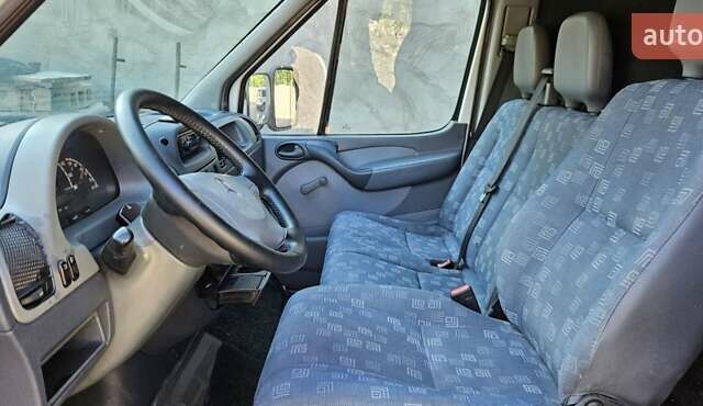 Білий Мерседес Sprinter, об'ємом двигуна 2.2 л та пробігом 360 тис. км за 9800 $, фото 5 на Automoto.ua