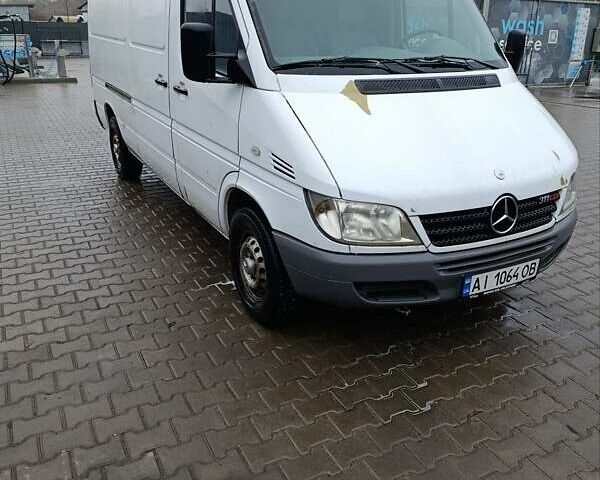 Білий Мерседес Sprinter, об'ємом двигуна 2.15 л та пробігом 295 тис. км за 8500 $, фото 1 на Automoto.ua