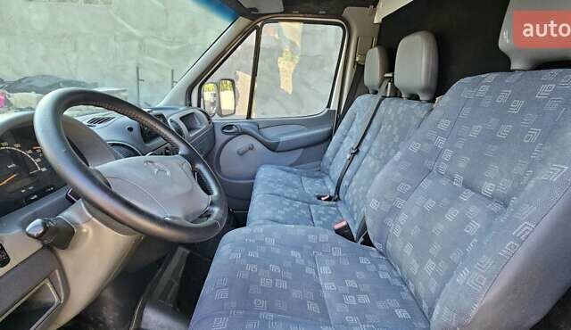 Білий Мерседес Sprinter, об'ємом двигуна 2.2 л та пробігом 360 тис. км за 9800 $, фото 8 на Automoto.ua