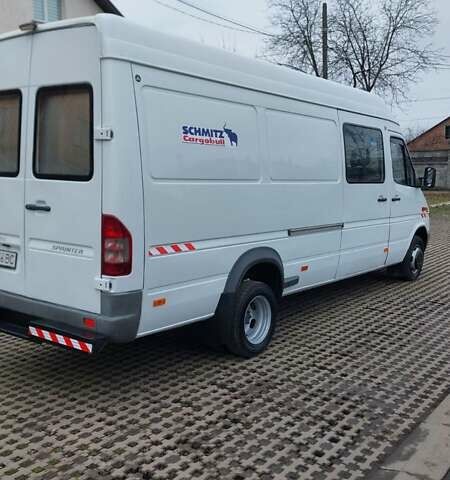 Белый Мерседес Sprinter, объемом двигателя 2.7 л и пробегом 538 тыс. км за 16999 $, фото 36 на Automoto.ua