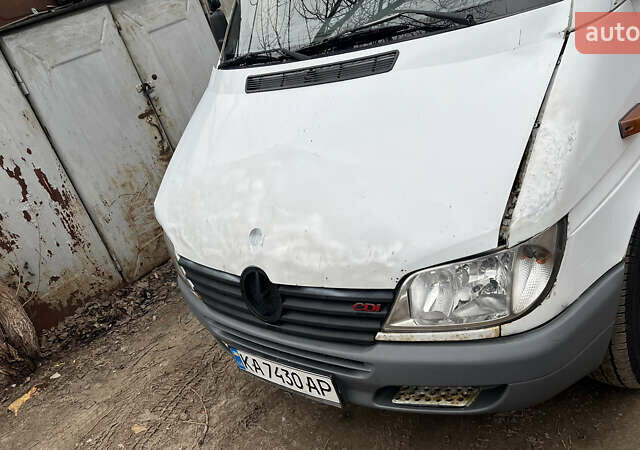Білий Мерседес Sprinter, об'ємом двигуна 2.15 л та пробігом 450 тис. км за 7000 $, фото 14 на Automoto.ua