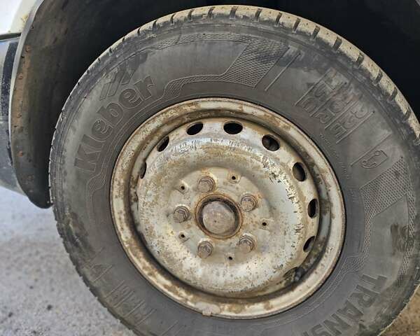 Білий Мерседес Sprinter, об'ємом двигуна 2.1 л та пробігом 350 тис. км за 6000 $, фото 8 на Automoto.ua