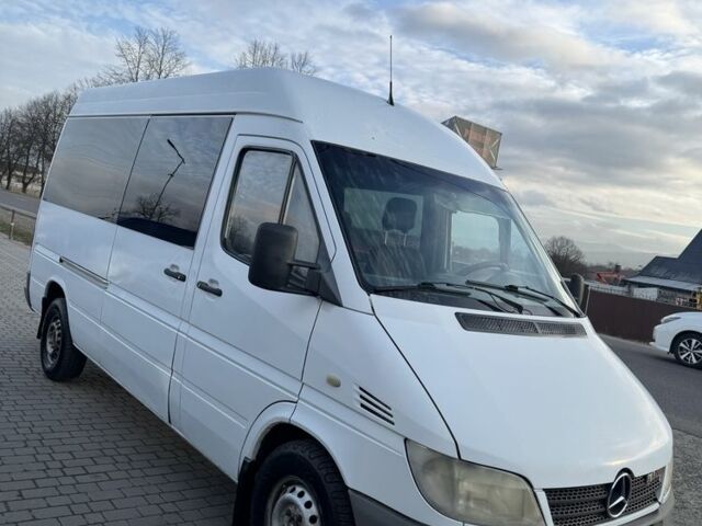 Білий Мерседес Sprinter, об'ємом двигуна 2.2 л та пробігом 300 тис. км за 6200 $, фото 6 на Automoto.ua