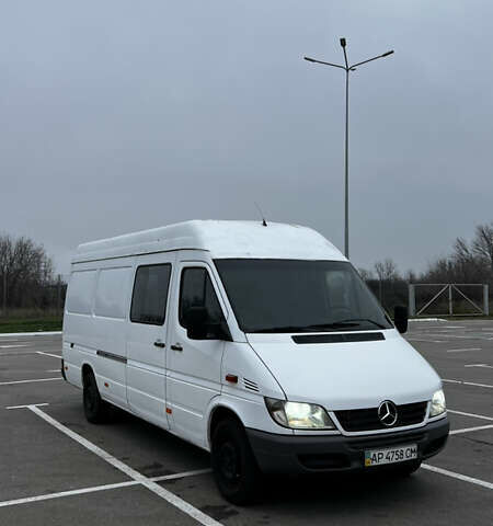 Білий Мерседес Sprinter, об'ємом двигуна 2.2 л та пробігом 400 тис. км за 8500 $, фото 2 на Automoto.ua