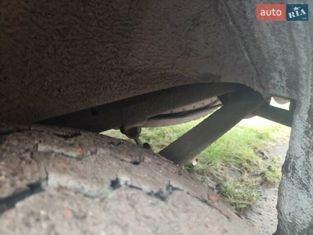 Белый Мерседес Sprinter, объемом двигателя 2.15 л и пробегом 400 тыс. км за 6300 $, фото 20 на Automoto.ua