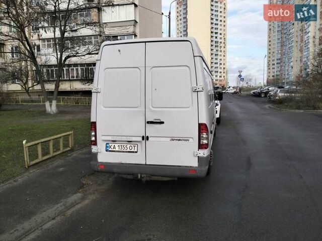 Белый Мерседес Sprinter, объемом двигателя 2.2 л и пробегом 302 тыс. км за 11500 $, фото 10 на Automoto.ua