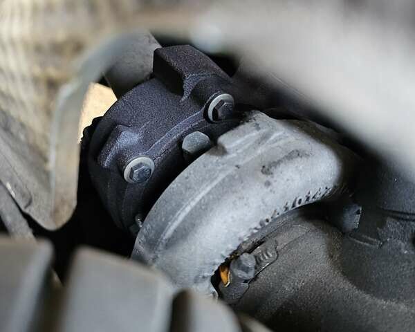 Білий Мерседес Sprinter, об'ємом двигуна 2.1 л та пробігом 350 тис. км за 6000 $, фото 41 на Automoto.ua