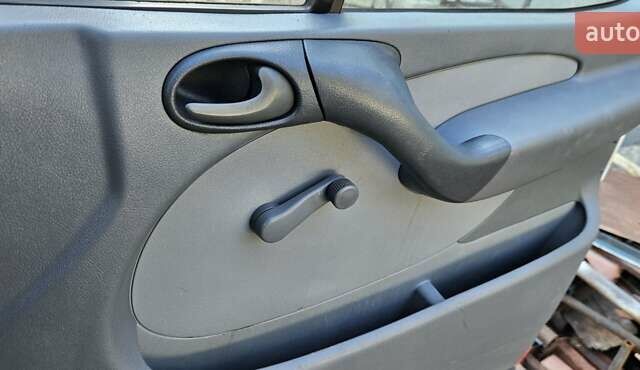 Білий Мерседес Sprinter, об'ємом двигуна 2.2 л та пробігом 360 тис. км за 9800 $, фото 16 на Automoto.ua