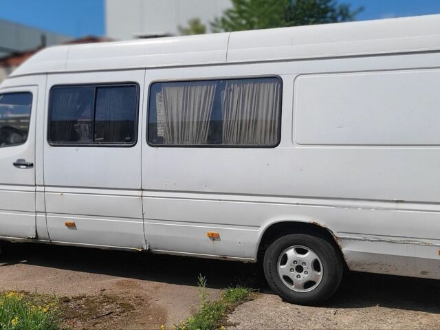 Белый Мерседес Sprinter, объемом двигателя 2.15 л и пробегом 978 тыс. км за 2800 $, фото 6 на Automoto.ua