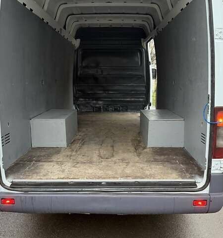 Белый Мерседес Sprinter, объемом двигателя 2.1 л и пробегом 833 тыс. км за 13900 $, фото 10 на Automoto.ua