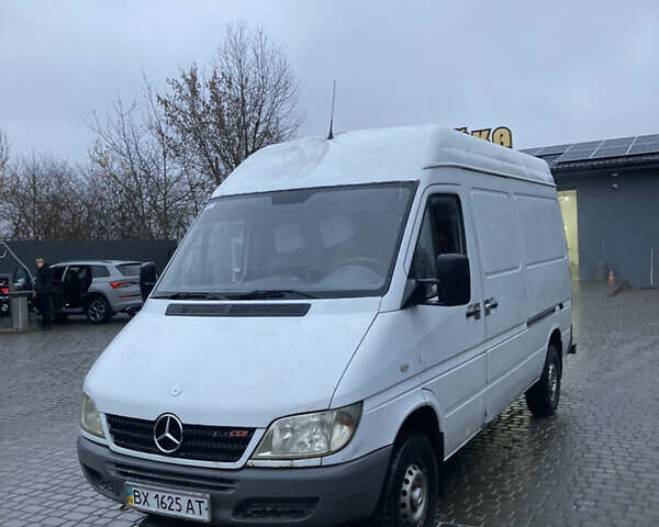 Білий Мерседес Sprinter, об'ємом двигуна 2.15 л та пробігом 490 тис. км за 6200 $, фото 1 на Automoto.ua
