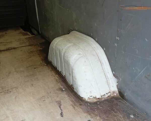 Белый Мерседес Sprinter, объемом двигателя 2.15 л и пробегом 350 тыс. км за 8500 $, фото 11 на Automoto.ua