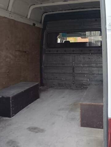 Белый Мерседес Sprinter, объемом двигателя 2.2 л и пробегом 400 тыс. км за 12500 $, фото 14 на Automoto.ua