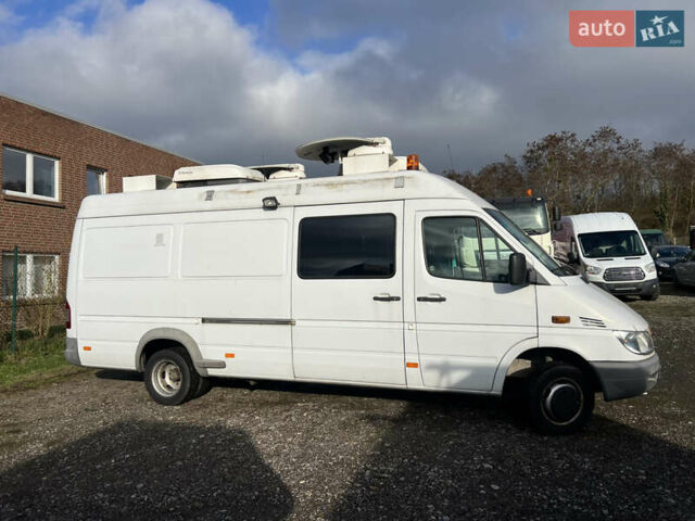 Белый Мерседес Sprinter, объемом двигателя 0 л и пробегом 73 тыс. км за 24900 $, фото 4 на Automoto.ua