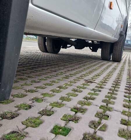 Белый Мерседес Sprinter, объемом двигателя 2.7 л и пробегом 538 тыс. км за 16999 $, фото 29 на Automoto.ua