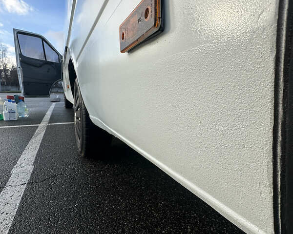 Белый Мерседес Sprinter, объемом двигателя 2.15 л и пробегом 400 тыс. км за 8000 $, фото 40 на Automoto.ua