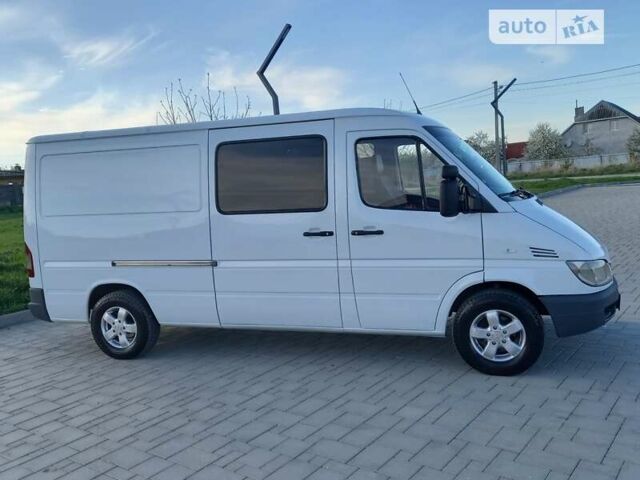 Білий Мерседес Sprinter, об'ємом двигуна 2.2 л та пробігом 554 тис. км за 9800 $, фото 11 на Automoto.ua