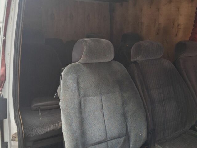 Білий Мерседес Sprinter, об'ємом двигуна 2.2 л та пробігом 481 тис. км за 9000 $, фото 7 на Automoto.ua