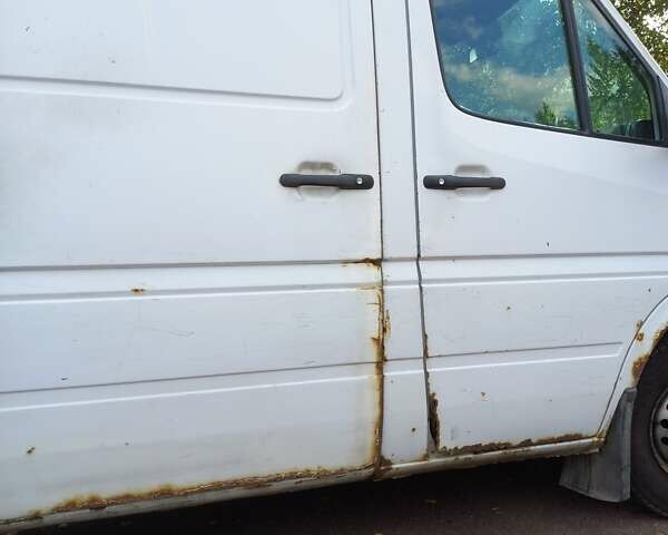 Білий Мерседес Sprinter, об'ємом двигуна 27 л та пробігом 695 тис. км за 8550 $, фото 13 на Automoto.ua