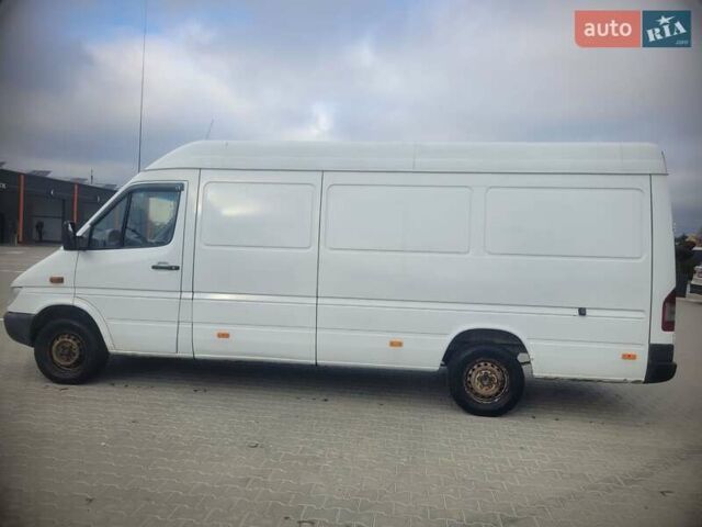 Білий Мерседес Sprinter, об'ємом двигуна 2.1 л та пробігом 669 тис. км за 8700 $, фото 3 на Automoto.ua