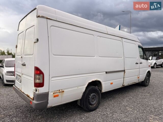 Белый Мерседес Sprinter, объемом двигателя 2.69 л и пробегом 493 тыс. км за 7900 $, фото 36 на Automoto.ua