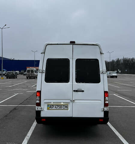 Білий Мерседес Sprinter, об'ємом двигуна 2.2 л та пробігом 400 тис. км за 8500 $, фото 4 на Automoto.ua