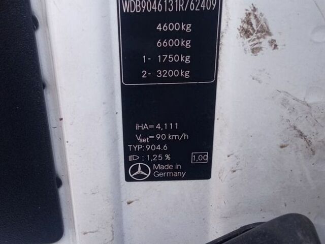 Білий Мерседес Sprinter, об'ємом двигуна 2.7 л та пробігом 401 тис. км за 10000 $, фото 8 на Automoto.ua