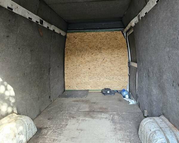 Білий Мерседес Sprinter, об'ємом двигуна 2.1 л та пробігом 350 тис. км за 6000 $, фото 19 на Automoto.ua