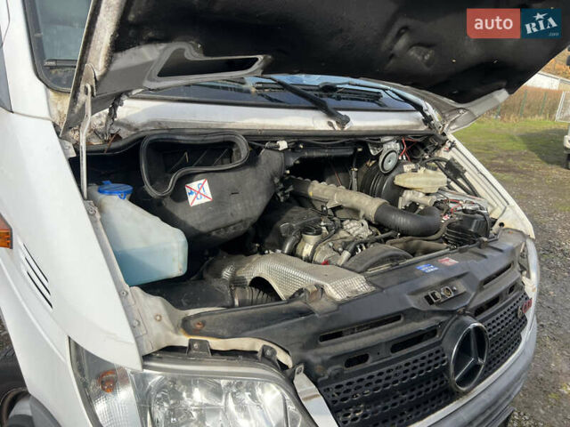 Белый Мерседес Sprinter, объемом двигателя 0 л и пробегом 73 тыс. км за 24900 $, фото 26 на Automoto.ua
