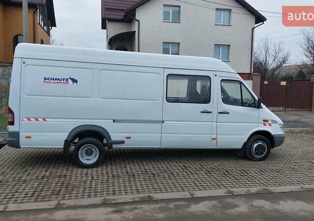 Белый Мерседес Sprinter, объемом двигателя 2.7 л и пробегом 538 тыс. км за 16999 $, фото 35 на Automoto.ua