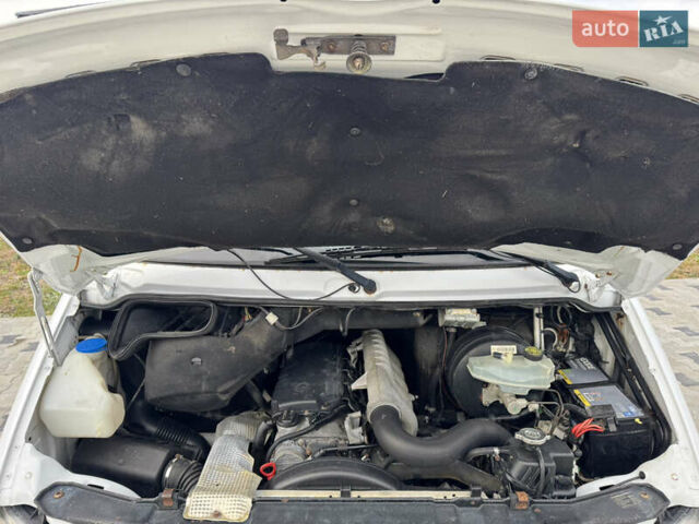 Білий Мерседес Sprinter, об'ємом двигуна 2.69 л та пробігом 427 тис. км за 15100 $, фото 11 на Automoto.ua