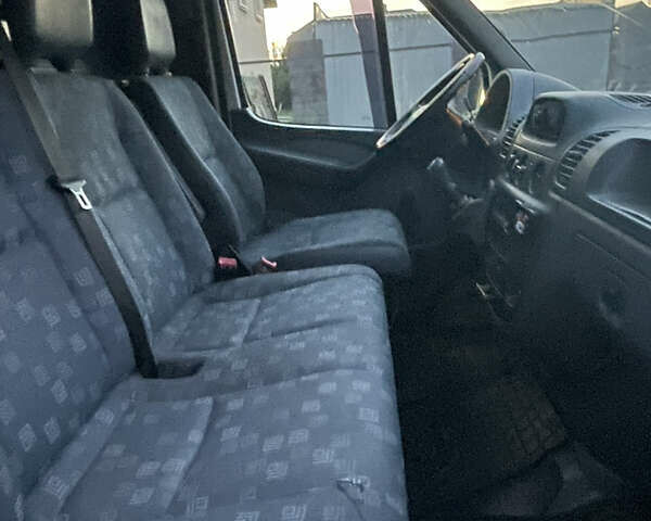 Мерседес Sprinter 2005 в Луцке на Automoto.ua Белый Мерседес Sprinter, объемом двигателя 2.15 л и пробегом 387 тыс. км за 6500 $, фото 20 на Automoto.ua