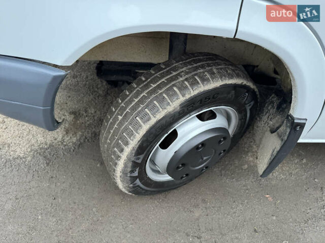 Білий Мерседес Sprinter, об'ємом двигуна 2.2 л та пробігом 197 тис. км за 15700 $, фото 4 на Automoto.ua