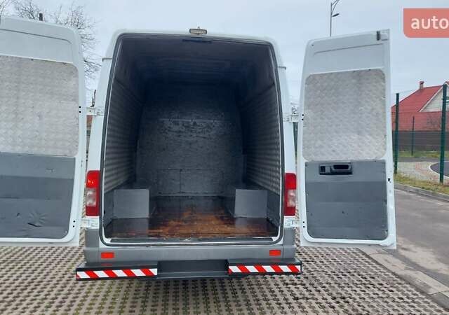 Белый Мерседес Sprinter, объемом двигателя 2.7 л и пробегом 538 тыс. км за 16999 $, фото 69 на Automoto.ua
