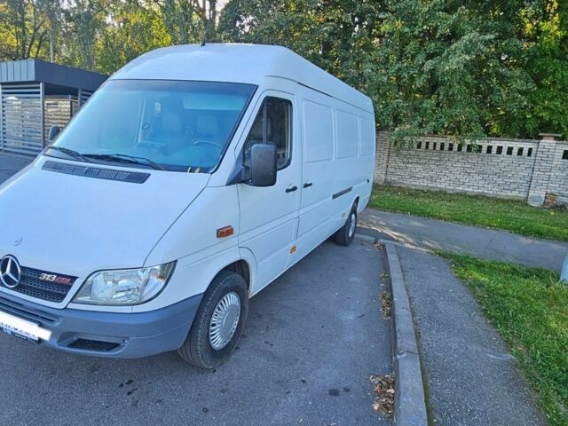 Білий Мерседес Sprinter, об'ємом двигуна 2.2 л та пробігом 355 тис. км за 11200 $, фото 2 на Automoto.ua