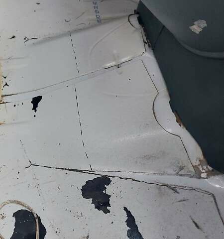 Белый Мерседес Sprinter, объемом двигателя 2.7 л и пробегом 538 тыс. км за 16999 $, фото 93 на Automoto.ua